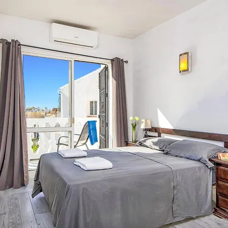 Zeus By * نيرخا